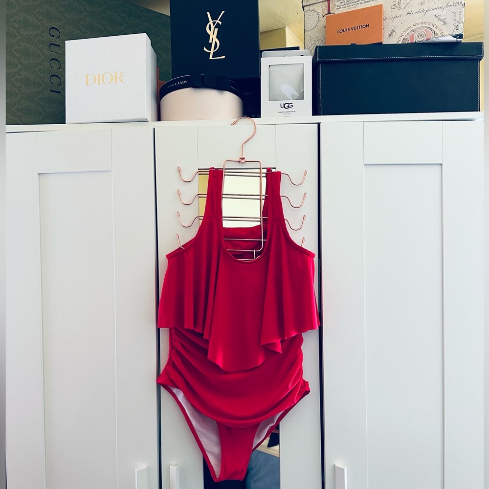 SHEIN 2-Piece RED Swimsuit 👙 - Picture 5 of 5